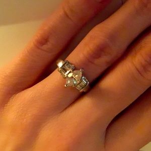 💍Lady’s Engagement Ring💍